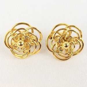Vtg Gold Floral Swirl Clip-on Earrings | Vintage Trifari Clip Flower Earrings | Swirly Flower Shape Goldtone Earrings Estate Costume Jewelry