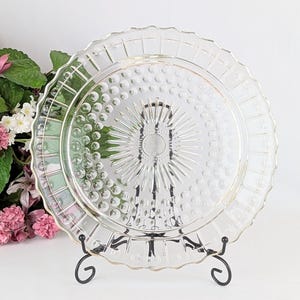 Vintage Clear Glass Cake Plate w/ Sunburst & Bubble Design | 11.25” Round Scalloped Edge Dessert Tray | Elegant Retro Party Serving Platter