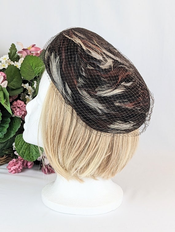 Ladies Fancy Vintage Brown Black Feather Hat | Vi… - image 3