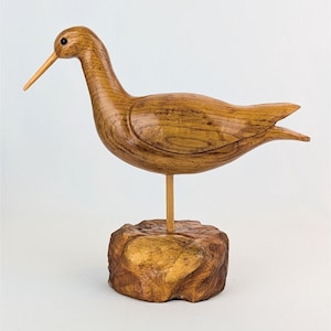Vintage handgemaakte houten vogelsculptuur | Beeldje natuurlijk houtnerf strandloper | Rustiek nautisch kustthema als woondecoratie