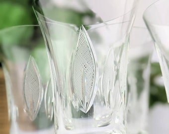 Set of 4 Vintage Clear Etched Glass Drinking Glasses | Heavy Bottom Unique Shape Leaf Pattern | Elegant MCM Barware Holiday Entertaining