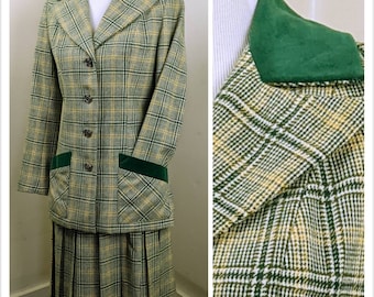 Vintage 1960s Women&#39;s Green Plaid Wool Suit | Vtg Women&#39;s Plaid Blazer Suit Pleated Skirt | Vintage Scottish Plaid Women&#39;s Wool Suit