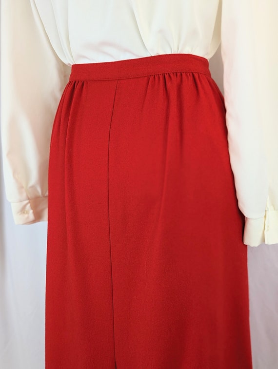 Women's Red Virgin Wool Skirt Size 10 | Vintage P… - image 7