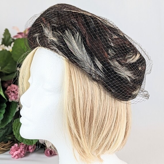 Ladies Fancy Vintage Brown Black Feather Hat | Vi… - image 2