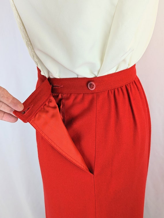 Women's Red Virgin Wool Skirt Size 10 | Vintage P… - image 6