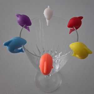 FUN 6 st. silikon SHARK vinmarkör barglas berlock dryckesspårare glasglas