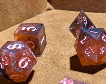 ¡Dados Dnd temáticos de gatos guerreros! (villanos)