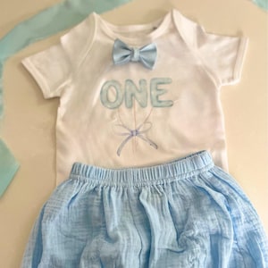 First Birthday Outfit, Cake Smash Boy&#39;s Vest and Shorts, Blue Bow Tie, Smart Baby Outfit