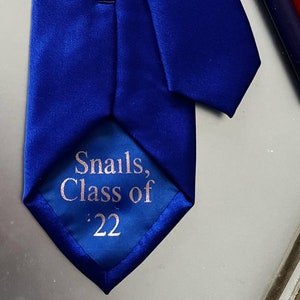 Königsblau Personalisiert Herren Krawatte Geschenk Vatertag Geburtstag Jahrestag Weihnachten Trauzeugen Lehrer Danke Gratulation Halsband