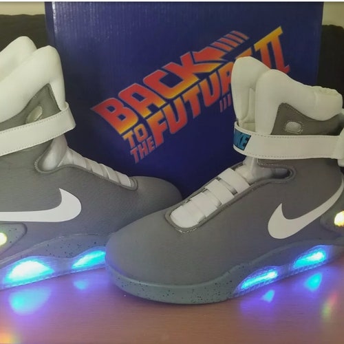 size 12 air mags
