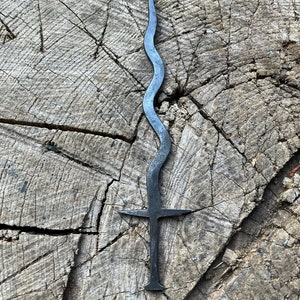 Flame sword hair pin