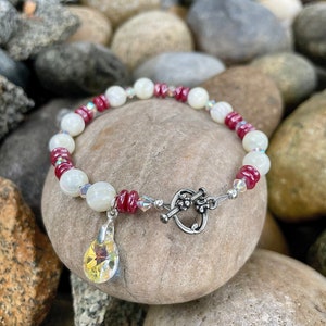 Mother of Pearl, Czech Glass and Swarovski Crystal Gemstone Bracelet, OOAK Handmade Gemstone Beaded Bracelet, Bohemian Bracelets.