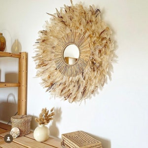 Jujuhat Choco-vanilla Rooster feathers and natural raffia