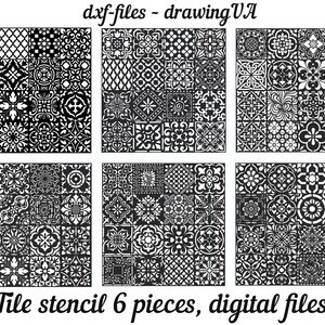 Może przedstawiać: Sześć czarno-białych szablonów płytek z różnymi geometrycznymi i kwiatowymi wzorami. Szablony są ułożone w siatkę, prezentując różne projekty. Tekst na górze brzmi "dxf-files - drawingVA", a na dole "Tile stencil 6 pieces, digital files!"