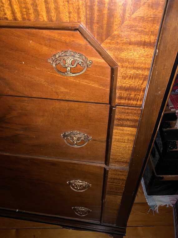 Antique Dresser And Vanity Set Walnut, Antique Dresser And Vanity Set