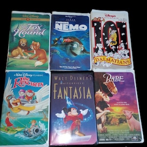 Vintage  VHS Tapes - Classic Animated Movies Collection