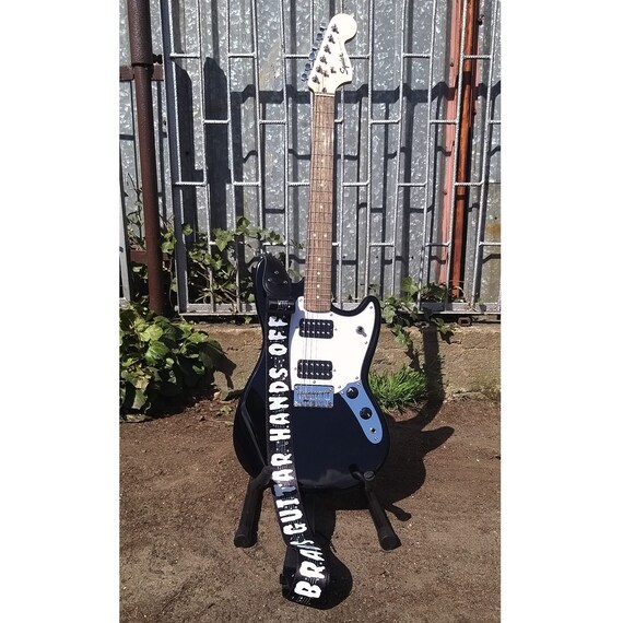 Tracolla per chitarra personalizzata con pentagramma | Etsy Italia