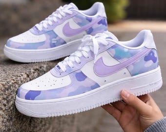 Custom Pastel Purple Camo Air Force 1 Sneakers – Lavender White AF1 Low – Aesthetic Streetwear Shoes – Custom Nike Style Gift for Her