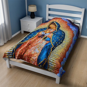 Lady Guadalupe Velveteen Plush Blanket - Virgin Mary - Nuestra Señora de Guadalupe Manta de felpa