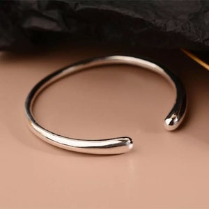 Sterling Silver Flat Bangle Bracelet Hammered Effect Open Bangle Adjustable Women or Men 925 Sterling Silver Open Bangle