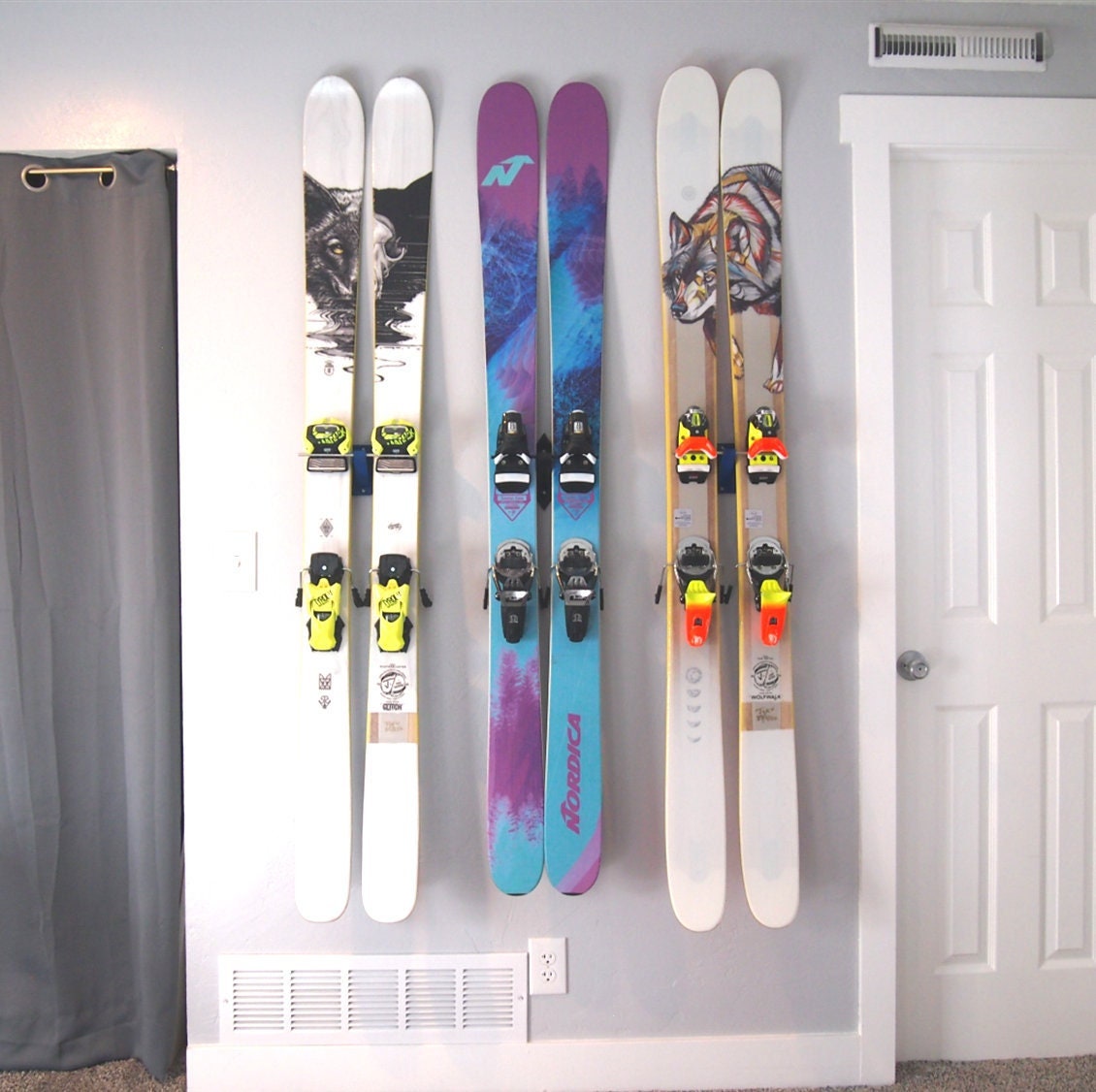 Ski display wall mount sale