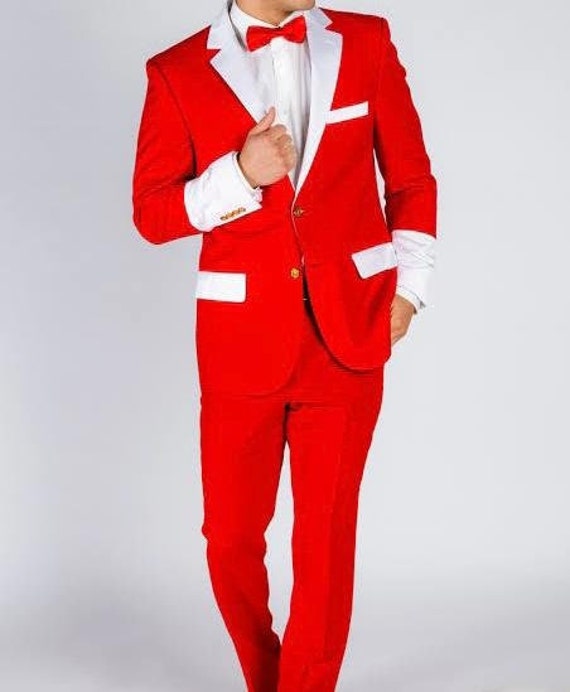 HOW TO DRESS FOR CHRISTMAS DAY FOR MEN