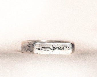 Lost Treasure | Sterling Silver Ring | Vintage Unisex Rings | Handcrafted | Surfer Ring | Salty Dagger