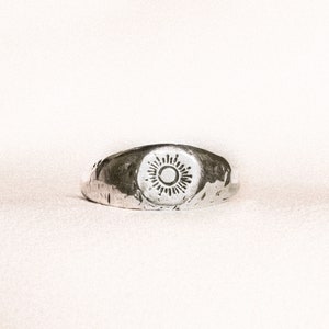 Faith | Sun Ring | 925 Silver | Handmade | Unisex | Chunky Signet | Spiritual Jewelry | Symbolic Statement Ring