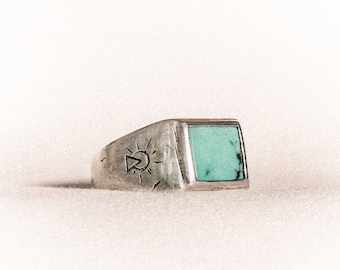 Rêveur turquoise tibétain| Argent sterling massif | Pierre turquoise | Unisexe | Argent recyclé | Bague faite à la main