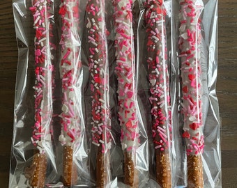 Valentines Day Chocolate Covered Pretzels (Sprinkle)