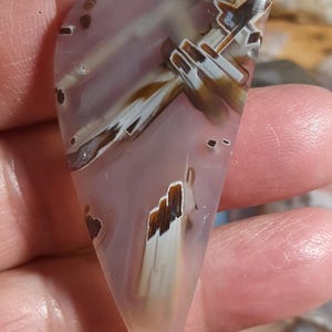 stick agate cabochon