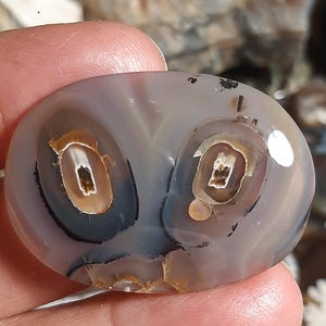 stick agate cabochon
