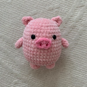 Crochet Pig Plush Toy: Funny Amigurumi Farm Animal