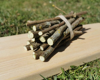 Hazel Wood Sticks, Organic Hazel Chew Sticks For Pets, Nordic