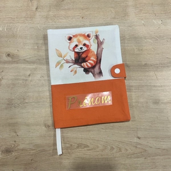 Protège carnet de santé personnalisable en coton Orange, Motif Panda Roux, lettrage flex doré