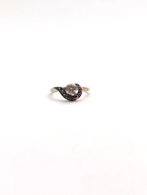 Vintage Sterling Silver Ring - image 1