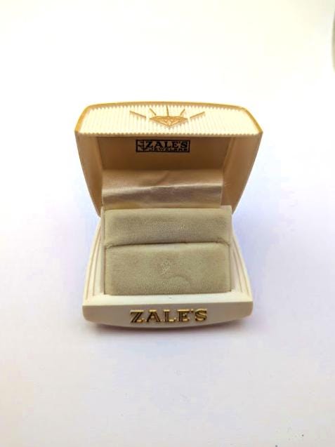 Vintage Ring Box From Zales, 1960's, Vintage Jewelry - Etsy