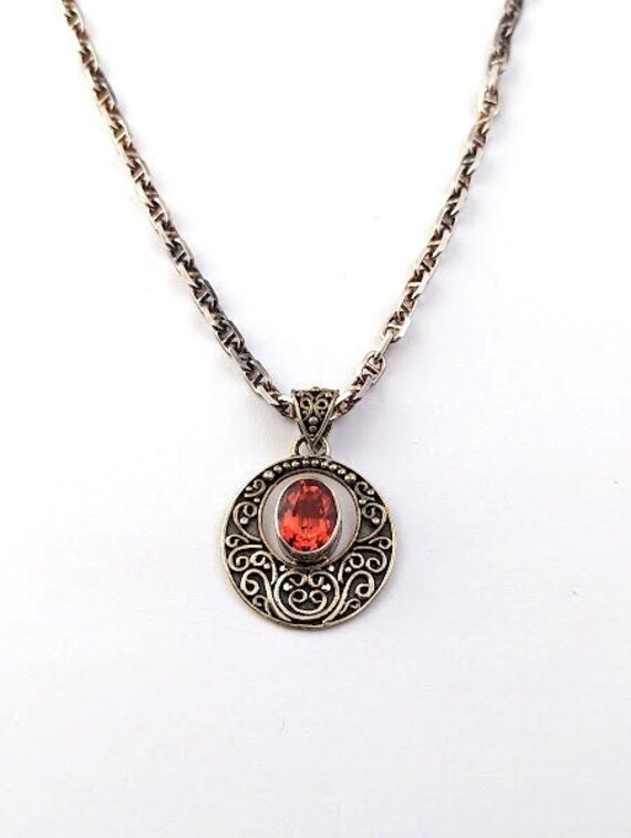 Vintage Silver Pendant Necklace Gem