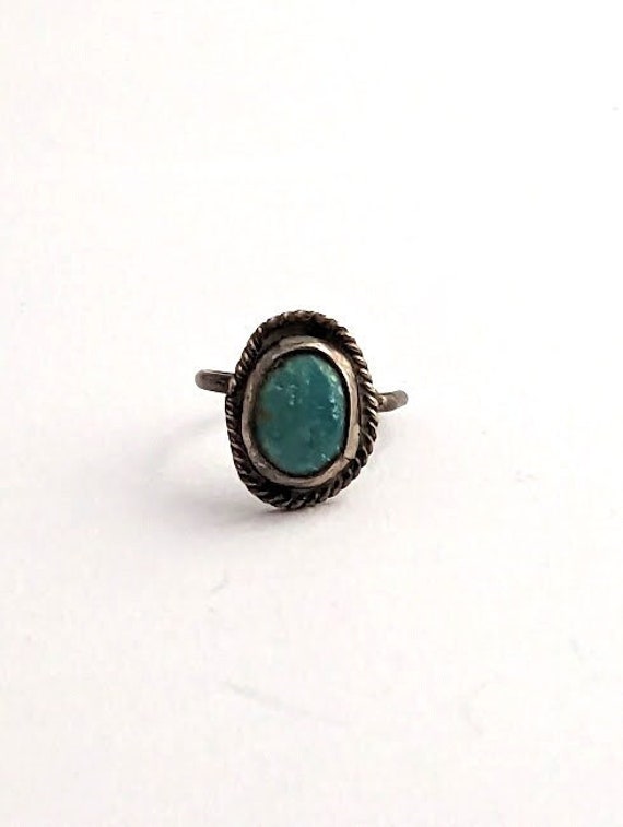 Vintage Sterling Silver Turquoise Ring - image 2