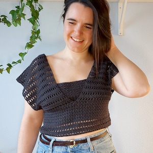 Crochet Summer Top Pattern, &#39;Starlit Night&#39;. Beginner friendly and size inclusive filet lace top. Crochet tank/camisole.