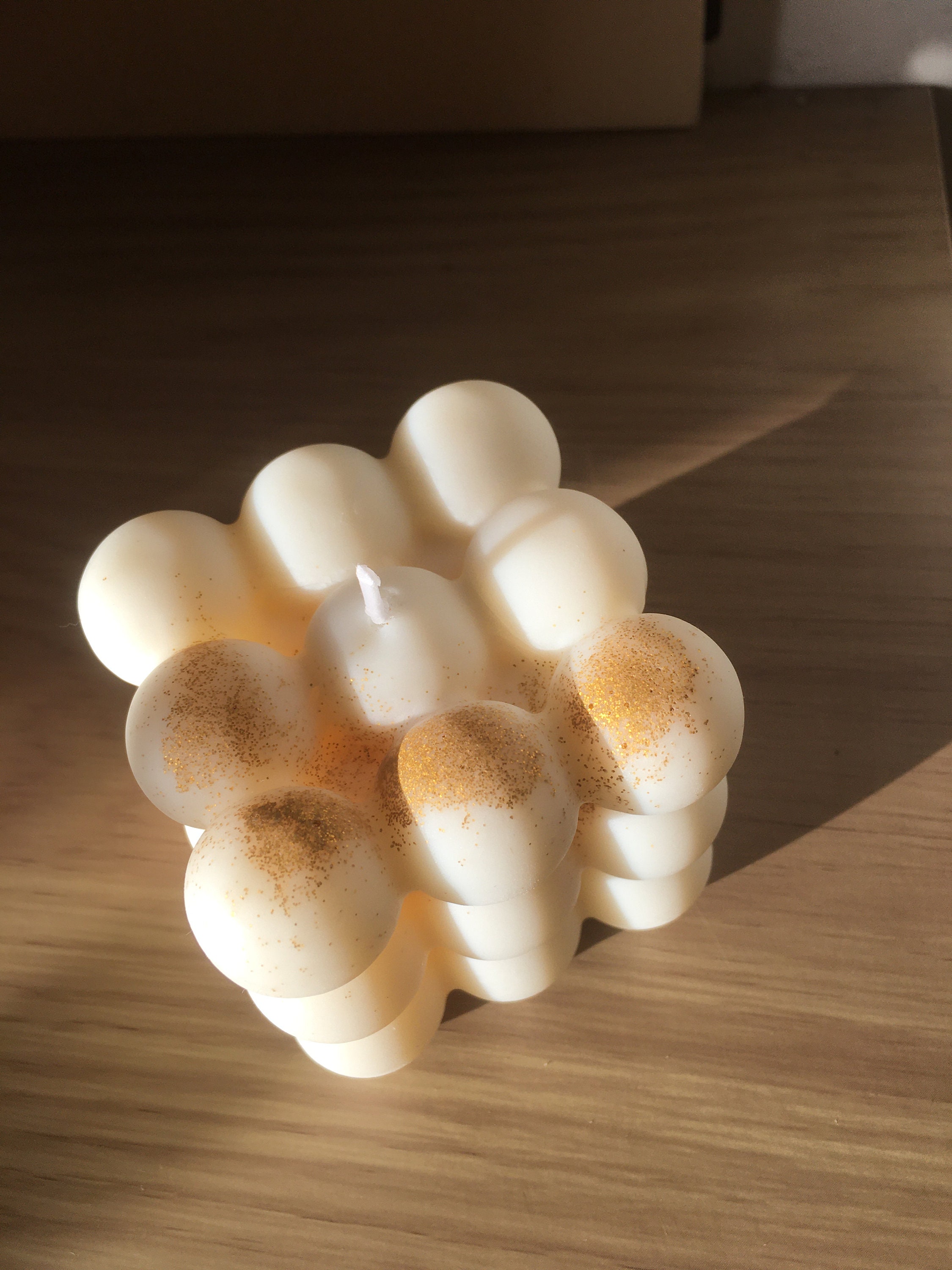 Bougie Cube et Son Doré