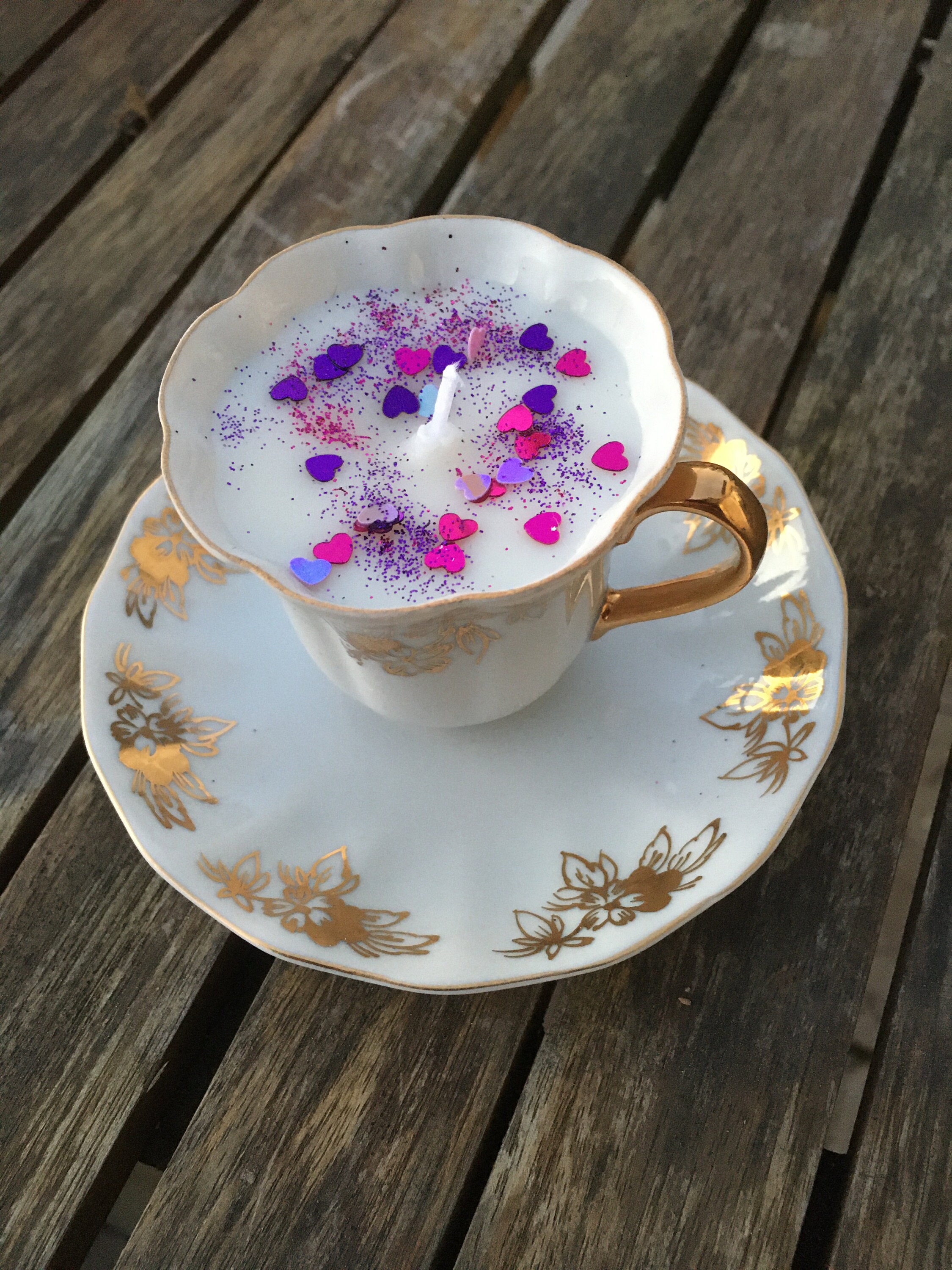 Petite Bougie Dans Sa Petite Tasse Ancienne