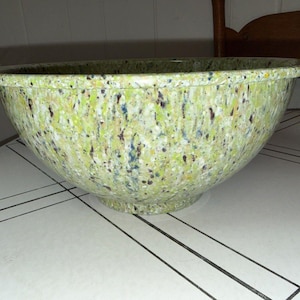 Vintage Melamine Bowl Green Confetti Spatter Speckled Melmac 118 USA Texas Ware