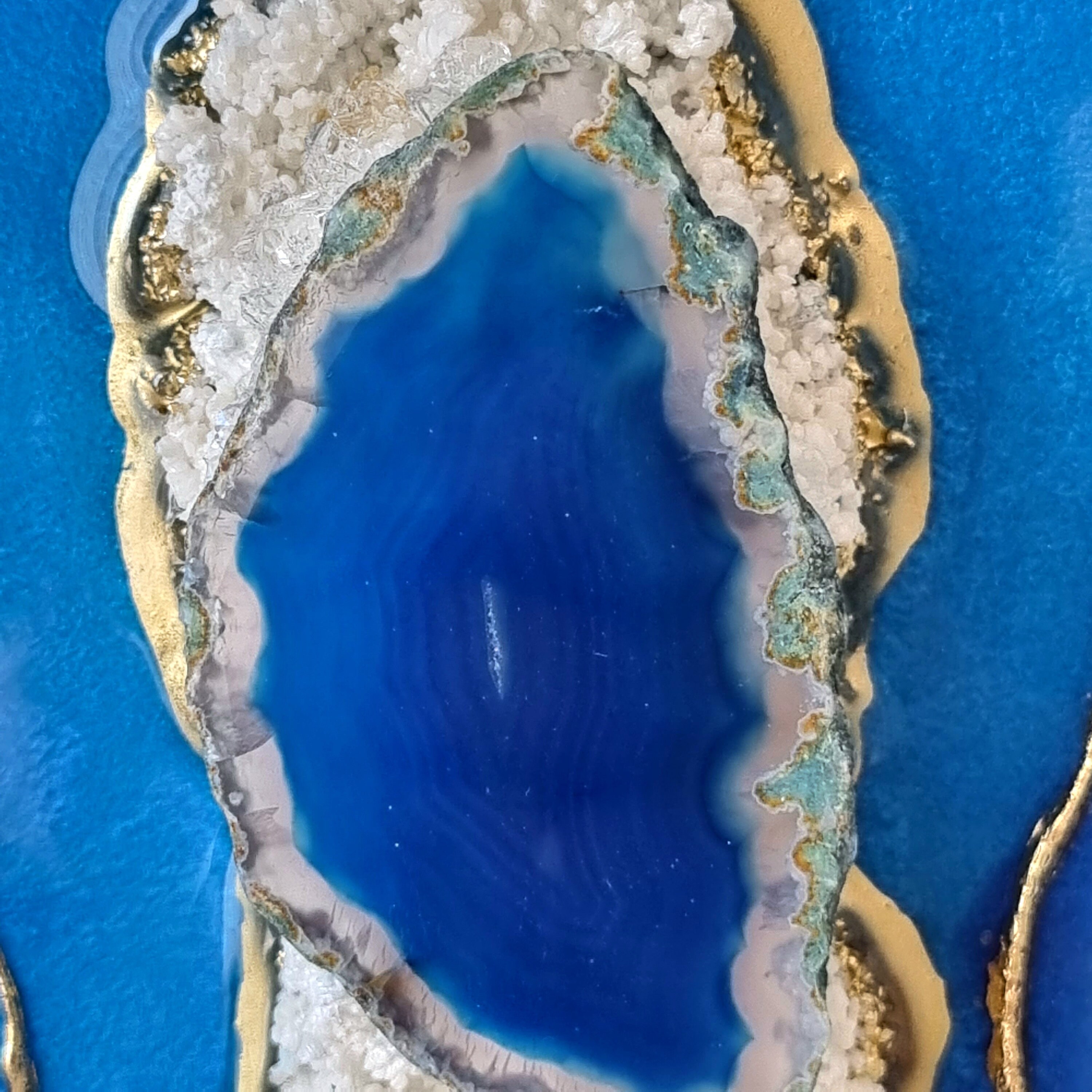 Wall Decor, Resin Wall Art, Crystal Geode Decor, Resin Geode Art, Blue