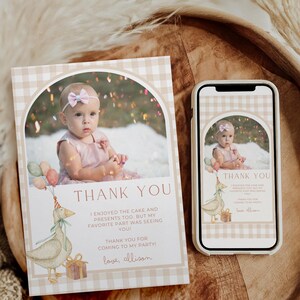 Carte de remerciement d'anniversaire One Silly Goose 1er anniversaire de l'oie sur le thème du premier anniversaire, étiquettes de faveur, modèle modifiable Fête One Lucky Duck