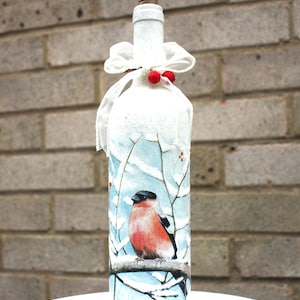 Light up Bottle Lamp, Decoupage Robbin Bottle Light, Bottle with Light, Cgristmas Bottle Lamp, LED Battery Operated Light