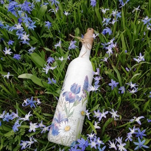 LED Wine Bottle Lamp, Irises Flowers Bottle Lamp | Wine Bottle Light | Decoupage Bottle Lamp | Bottle With Lights