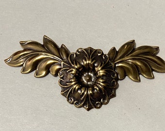 Large Floral Brass Pin/ Brooch,  Botanical pin, Coat/Scarf pin