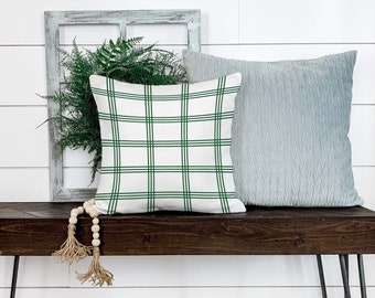 St. Patricks Day Pillow Cover, St. Patricks Pillow, St. Patrick’s Day, Green, Plaid, Window Pane, St. Paddy's Day, Green and White