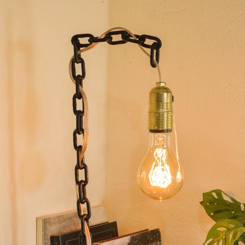 Hand shops Welded Table Lamp Steampunk Black Chain Vintage Style XENOX